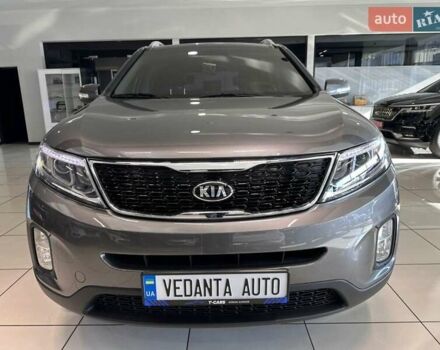 Сірий Кіа Соренто, об'ємом двигуна 2 л та пробігом 156 тис. км за 15900 $, фото 1 на Automoto.ua