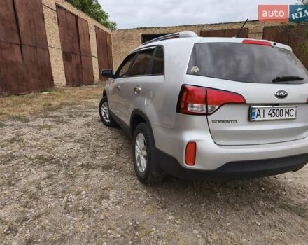 Серый Киа Соренто, объемом двигателя 2.35 л и пробегом 122 тыс. км за 12200 $, фото 5 на Automoto.ua
