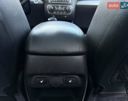 Серый Киа Соренто, объемом двигателя 2.2 л и пробегом 265 тыс. км за 15800 $, фото 26 на Automoto.ua