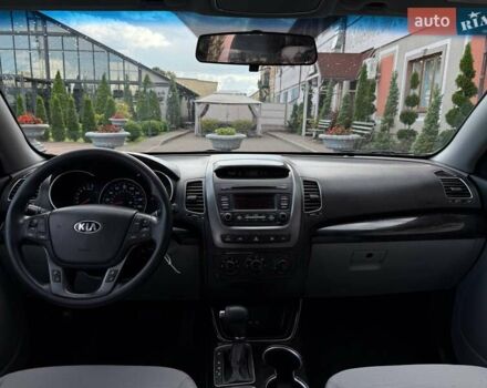 Киа Соренто 2013 в Стрые на Automoto.ua Серый Киа Соренто, объемом двигателя 2.36 л и пробегом 154 тыс. км за 10500 $, фото 11 на Automoto.ua