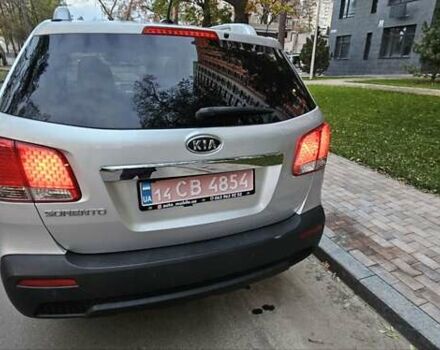 Киа Соренто 2013 в Киеве на Automoto.ua Серый Киа Соренто, объемом двигателя 2.4 л и пробегом 230 тыс. км за 9999 $, фото 33 на Automoto.ua