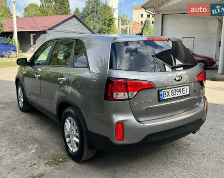 Серый Киа Соренто, объемом двигателя 2.4 л и пробегом 276 тыс. км за 10850 $, фото 10 на Automoto.ua
