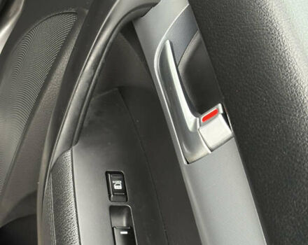 Серый Киа Соренто, объемом двигателя 2.2 л и пробегом 200 тыс. км за 15600 $, фото 25 на Automoto.ua