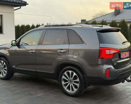 Сірий Кіа Соренто, об'ємом двигуна 2.2 л та пробігом 198 тис. км за 16900 $, фото 4 на Automoto.ua