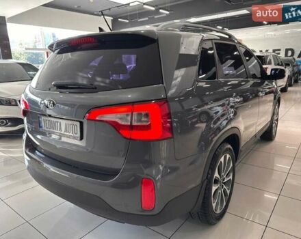 Сірий Кіа Соренто, об'ємом двигуна 2 л та пробігом 156 тис. км за 15900 $, фото 5 на Automoto.ua