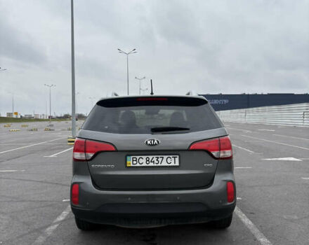 Серый Киа Соренто, объемом двигателя 2.2 л и пробегом 200 тыс. км за 15600 $, фото 3 на Automoto.ua