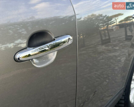 Сірий Кіа Соренто, об'ємом двигуна 2.35 л та пробігом 191 тис. км за 14500 $, фото 12 на Automoto.ua