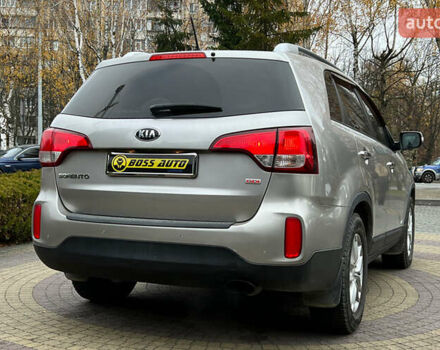 Сірий Кіа Соренто, об'ємом двигуна 2.36 л та пробігом 155 тис. км за 14800 $, фото 6 на Automoto.ua