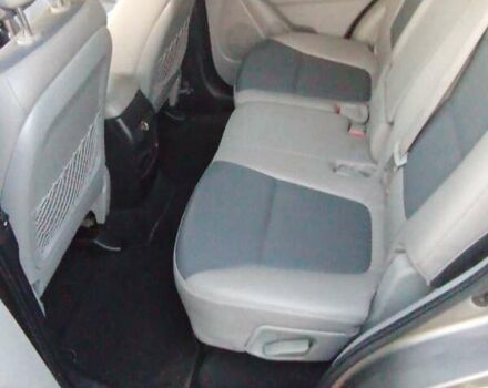 Серый Киа Соренто, объемом двигателя 2.36 л и пробегом 154 тыс. км за 11300 $, фото 17 на Automoto.ua