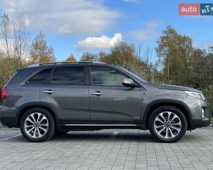 Киа Соренто 2014 в Стрые на Automoto.ua Серый Киа Соренто, объемом двигателя 2.2 л и пробегом 240 тыс. км за 17750 $, фото 23 на Automoto.ua
