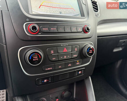 Серый Киа Соренто, объемом двигателя 2.2 л и пробегом 220 тыс. км за 16499 $, фото 60 на Automoto.ua