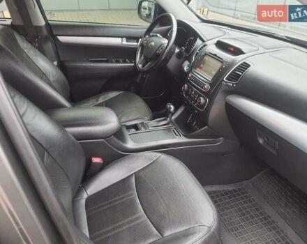 Сірий Кіа Соренто, об'ємом двигуна 2.2 л та пробігом 179 тис. км за 20300 $, фото 18 на Automoto.ua