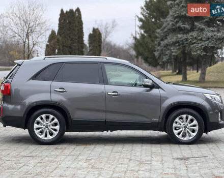 Серый Киа Соренто, объемом двигателя 2.2 л и пробегом 220 тыс. км за 16499 $, фото 17 на Automoto.ua