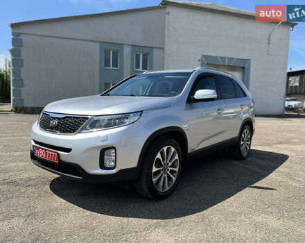Киа Соренто 2014 в Луцке на Automoto.ua Серый Киа Соренто, объемом двигателя 2.2 л и пробегом 254 тыс. км за 16700 $, фото 3 на Automoto.ua