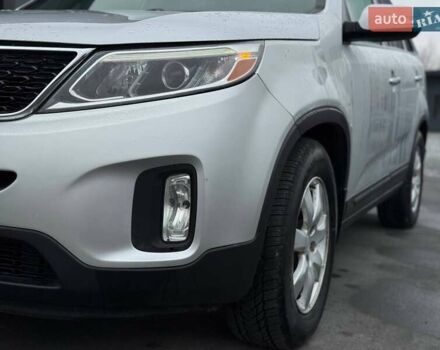 Сірий Кіа Соренто, об'ємом двигуна 2.36 л та пробігом 193 тис. км за 12300 $, фото 8 на Automoto.ua