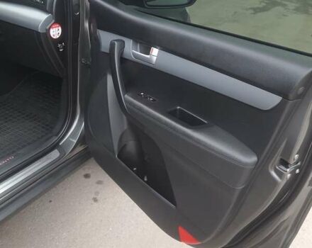 Сірий Кіа Соренто, об'ємом двигуна 2.2 л та пробігом 179 тис. км за 20300 $, фото 15 на Automoto.ua