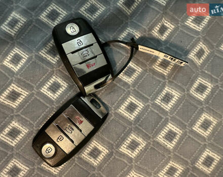 Серый Киа Соренто, объемом двигателя 2 л и пробегом 181 тыс. км за 16200 $, фото 29 на Automoto.ua