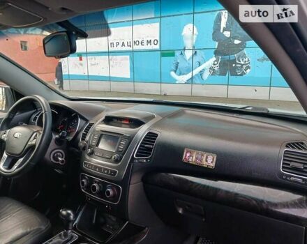 Серый Киа Соренто, объемом двигателя 2.4 л и пробегом 197 тыс. км за 12500 $, фото 30 на Automoto.ua