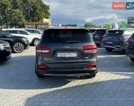 Киа Соренто 2014 в Киеве на Automoto.ua Серый Киа Соренто, объемом двигателя 2 л и пробегом 151 тыс. км за 20500 $, фото 5 на Automoto.ua