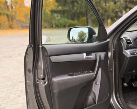 Киа Соренто 2014 в Дубно на Automoto.ua Серый Киа Соренто, объемом двигателя 2.2 л и пробегом 220 тыс. км за 16499 $, фото 17 на Automoto.ua