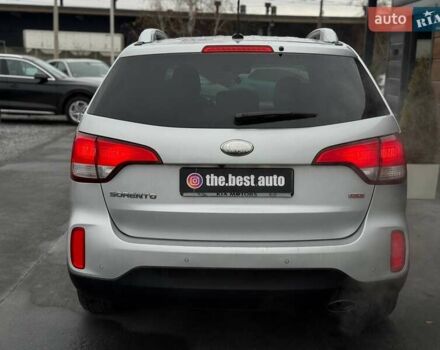 Сірий Кіа Соренто, об'ємом двигуна 2.36 л та пробігом 193 тис. км за 12300 $, фото 16 на Automoto.ua