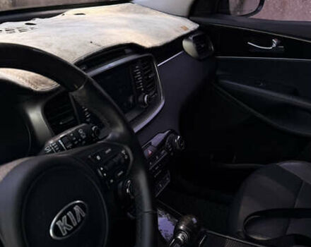 Кіа Соренто 2014 у Белгород-Днестровском на Automoto.ua Сірий Кіа Соренто, об'ємом двигуна 2 л та пробігом 205 тис. км за 18500 $, фото 6 на Automoto.ua