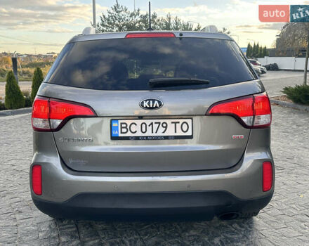Сірий Кіа Соренто, об'ємом двигуна 2.35 л та пробігом 191 тис. км за 14500 $, фото 5 на Automoto.ua