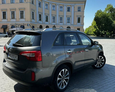 Серый Киа Соренто, объемом двигателя 2 л и пробегом 181 тыс. км за 16200 $, фото 3 на Automoto.ua