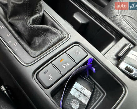 Серый Киа Соренто, объемом двигателя 2.2 л и пробегом 220 тыс. км за 16499 $, фото 64 на Automoto.ua