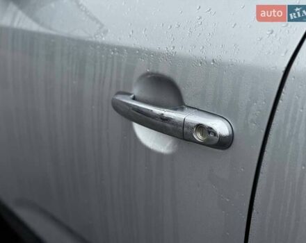 Сірий Кіа Соренто, об'ємом двигуна 2.36 л та пробігом 193 тис. км за 12300 $, фото 25 на Automoto.ua