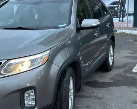 Серый Киа Соренто, объемом двигателя 2.36 л и пробегом 1 тыс. км за 12500 $, фото 4 на Automoto.ua