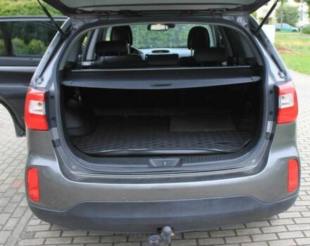 Сірий Кіа Соренто, об'ємом двигуна 2.2 л та пробігом 95 тис. км за 9800 $, фото 14 на Automoto.ua