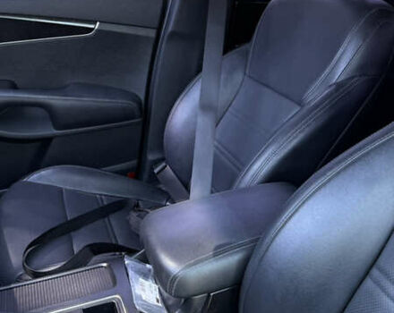 Кіа Соренто 2014 у Белгород-Днестровском на Automoto.ua Сірий Кіа Соренто, об'ємом двигуна 2 л та пробігом 205 тис. км за 18500 $, фото 4 на Automoto.ua