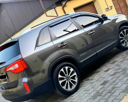 Серый Киа Соренто, объемом двигателя 2 л и пробегом 106 тыс. км за 13500 $, фото 4 на Automoto.ua