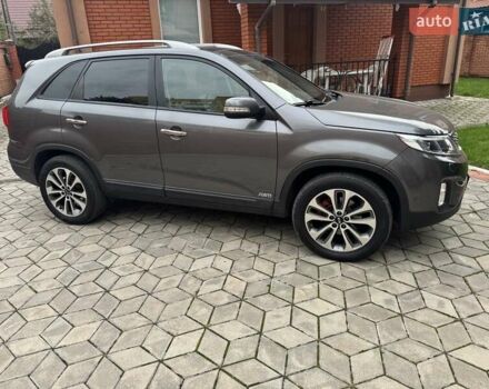 Кіа Соренто 2014 у Рівному на Automoto.ua Сірий Кіа Соренто, об'ємом двигуна 2.2 л та пробігом 210 тис. км за 18100 $, фото 5 на Automoto.ua