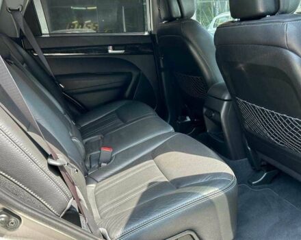 Серый Киа Соренто, объемом двигателя 2.4 л и пробегом 160 тыс. км за 13500 $, фото 13 на Automoto.ua