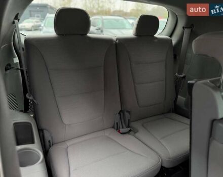 Сірий Кіа Соренто, об'ємом двигуна 2.36 л та пробігом 193 тис. км за 12300 $, фото 57 на Automoto.ua