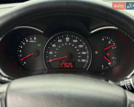 Сірий Кіа Соренто, об'ємом двигуна 2.36 л та пробігом 193 тис. км за 12300 $, фото 31 на Automoto.ua