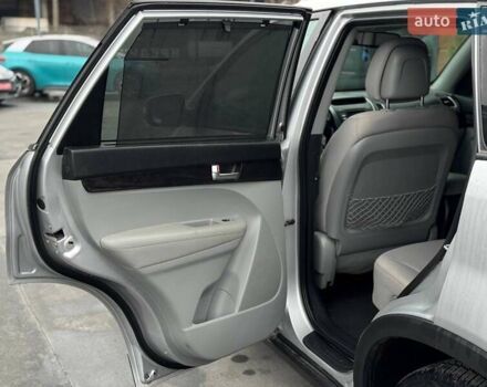 Сірий Кіа Соренто, об'ємом двигуна 2.36 л та пробігом 193 тис. км за 12300 $, фото 42 на Automoto.ua