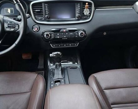 Серый Киа Соренто, объемом двигателя 2 л и пробегом 191 тыс. км за 19500 $, фото 37 на Automoto.ua