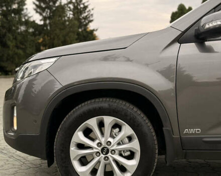 Киа Соренто 2014 в Дубно на Automoto.ua Серый Киа Соренто, объемом двигателя 2.2 л и пробегом 220 тыс. км за 16499 $, фото 8 на Automoto.ua