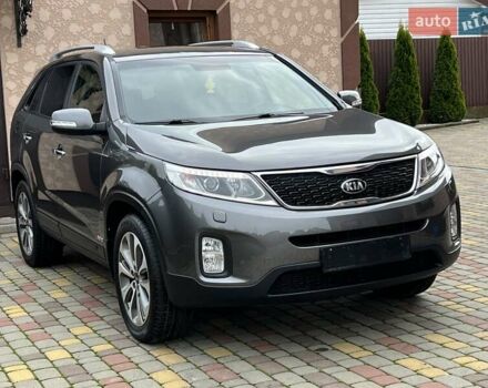 Киа Соренто 2014 в Ивано-Франковске на Automoto.ua Серый Киа Соренто, объемом двигателя 2.2 л и пробегом 221 тыс. км за 17499 $, фото 5 на Automoto.ua