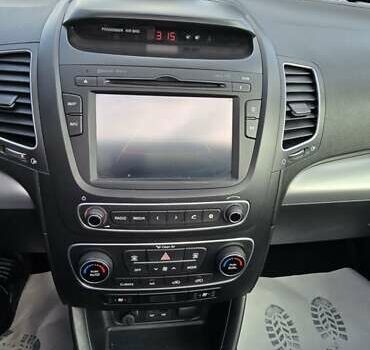 Серый Киа Соренто, объемом двигателя 2.2 л и пробегом 154 тыс. км за 17300 $, фото 26 на Automoto.ua