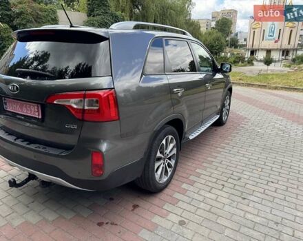 Серый Киа Соренто, объемом двигателя 2.2 л и пробегом 180 тыс. км за 18100 $, фото 8 на Automoto.ua