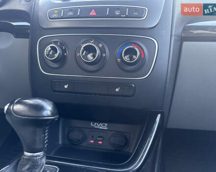 Сірий Кіа Соренто, об'ємом двигуна 2.35 л та пробігом 191 тис. км за 14500 $, фото 33 на Automoto.ua