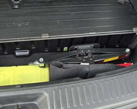 Киа Соренто 2014 в Стрые на Automoto.ua Серый Киа Соренто, объемом двигателя 2.2 л и пробегом 154 тыс. км за 17750 $, фото 40 на Automoto.ua