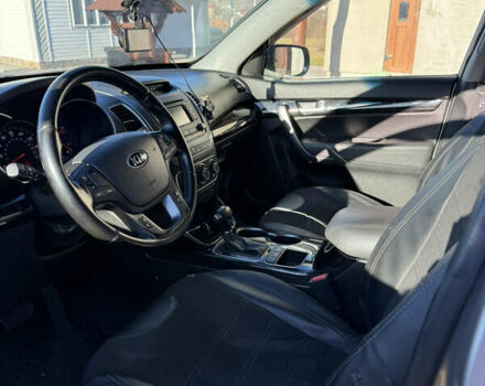 Серый Киа Соренто, объемом двигателя 2.4 л и пробегом 135 тыс. км за 14900 $, фото 7 на Automoto.ua