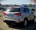 Серый Киа Соренто, объемом двигателя 2.35 л и пробегом 180 тыс. км за 12900 $, фото 2 на Automoto.ua