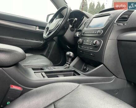 Сірий Кіа Соренто, об'ємом двигуна 2.2 л та пробігом 240 тис. км за 17900 $, фото 59 на Automoto.ua