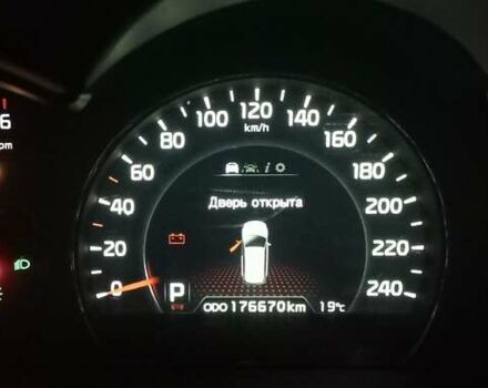 Сірий Кіа Соренто, об'ємом двигуна 2.2 л та пробігом 176 тис. км за 18500 $, фото 28 на Automoto.ua